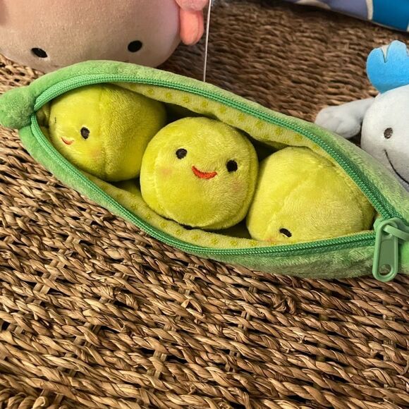 Rainbow Canvas Tote Bag AXOLOTL Plushies Squishmallow Hamburger Peas Set - Picture 2 of 16